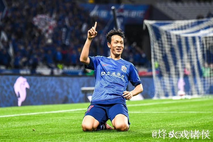 申花全力以赴!三年高薪签23球锋霸 五强争霸蓉城力保级 申花全力以赴!三年高薪签23球锋霸 五强争霸蓉城力保级